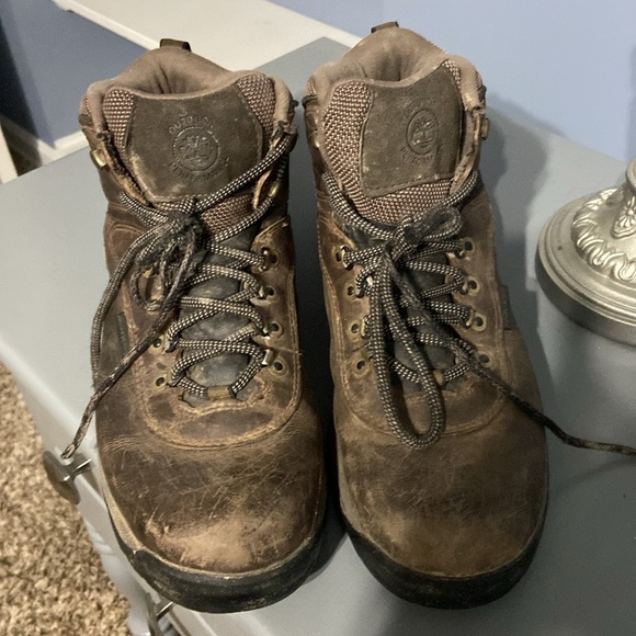 Size 11 Timberland waterproof boots - Picture 5 of 5